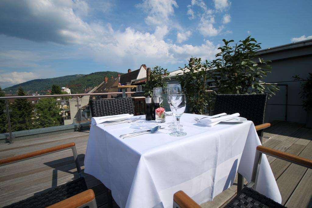 Qube Hotel Bahnstadt Heidelberg Restaurant photo